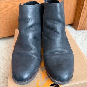 Womens Black Leather Ankle Boots